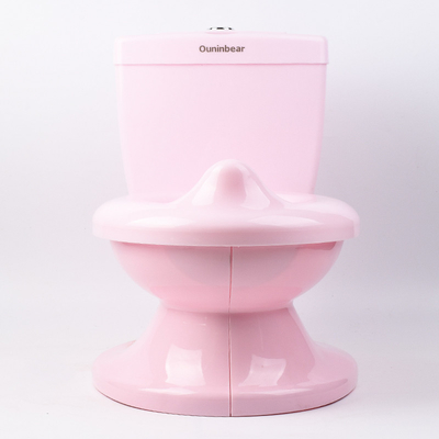 Toalete de bebê de plástico com botão de manuseio com banco de treinamento de padrão de impressão em cores rosa/azul/branco