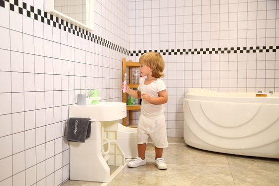 Logotipo personalizável fácil de usar Lavatório infantil com pedestal