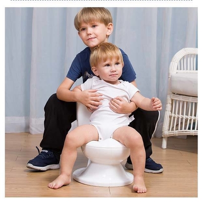 Cadeira de banheiro para crianças branca Cadeira de banheira para bebê com logotipo personalizado Passo EN-71