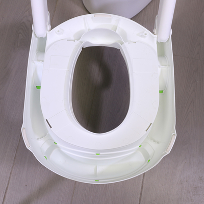 Cushion suave bebé Potty Training Toilet Seat com degrau Escalinha Eco-friendly Design